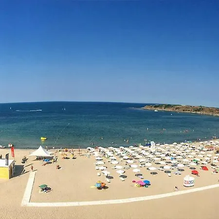 Primea Aparthotel 3*