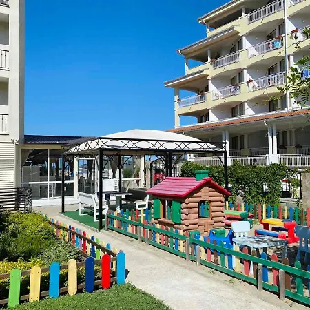 Primea Aparthotel