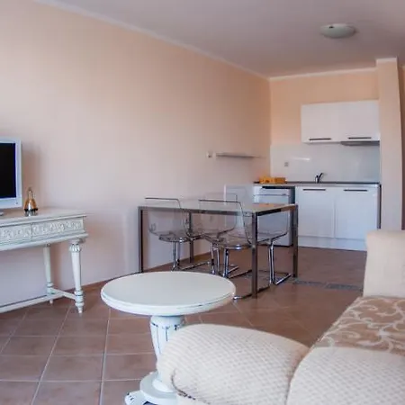 Primea Апартхотел Царево