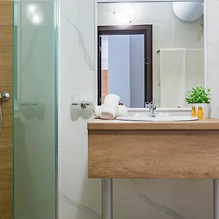 Primea 3*