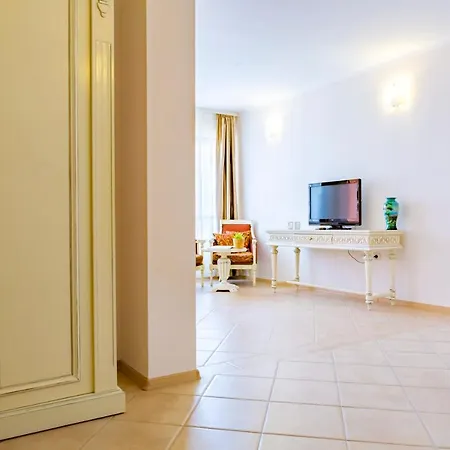 Primea 3*